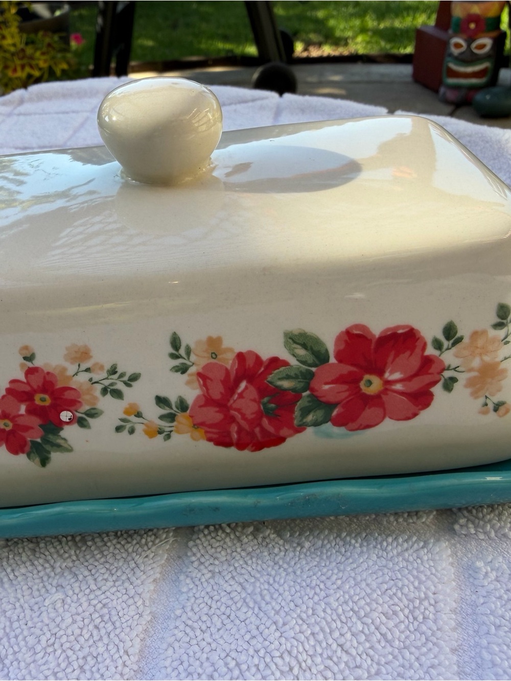 The Pioneer Woman Cream Butter Dish with Red Floral Design and Turquoise Base